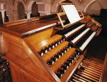 Console de l'orgue de l'église de Saint Antoine des Quinze-Vingt